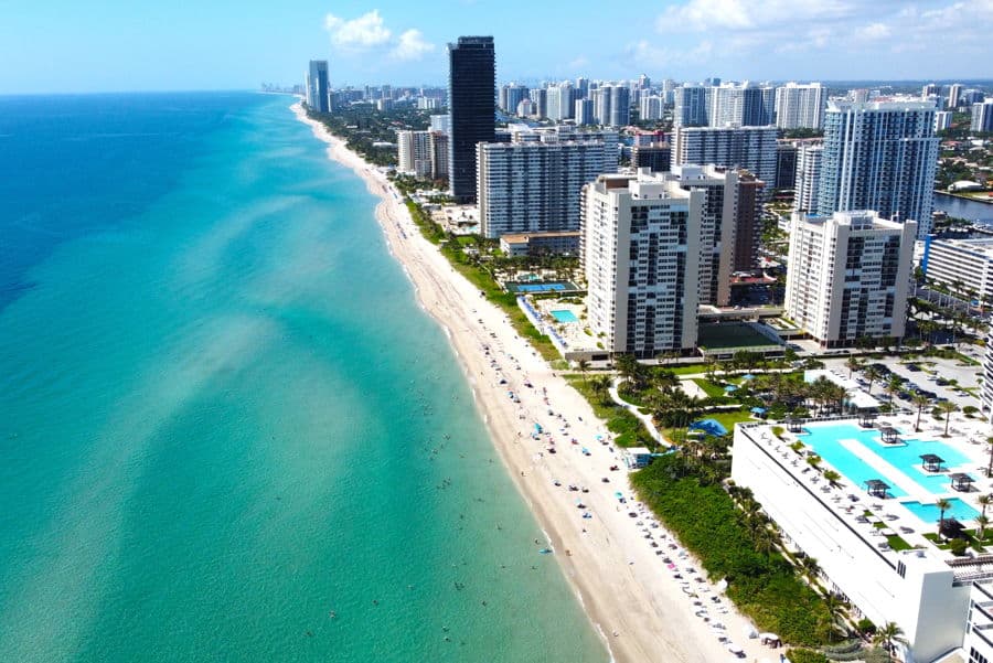 listings For Sale in Hallandale Beach